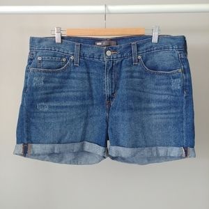 Levi's Jean Shorts Blue Wash Rolled Cuffs Size 32